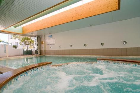 Le Robinson Hotel Saint-Jean-de-Monts Ngoại thất bức ảnh